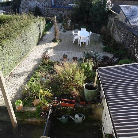 Charming French Cottage-Gite In The Heart Of Quiet Gorron Экстерьер фото